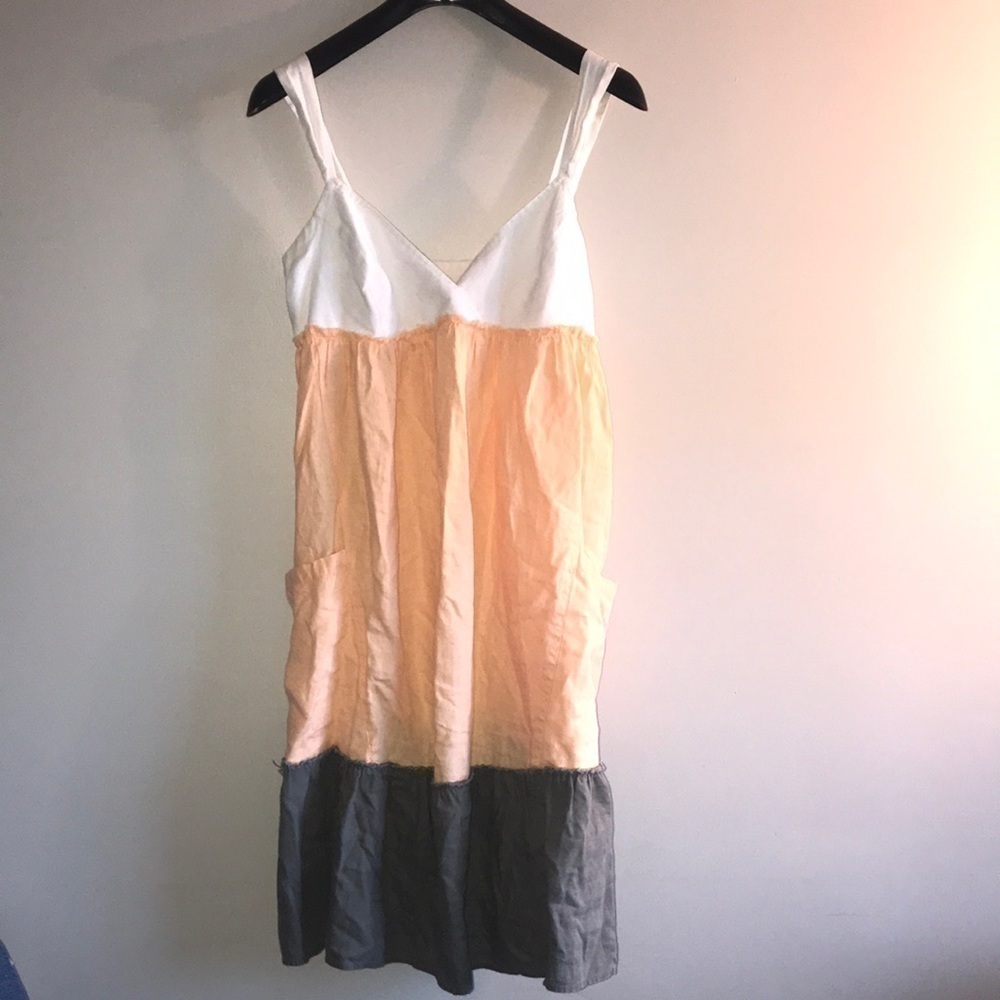 Calvin Klein Jeans Peach/white/grey v-neck 100% Linen dress w/ pockets size med